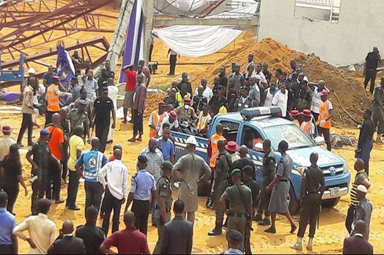 Nigeria church roof collapse leaves at least 60 dead