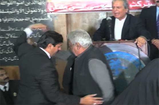 Javed Hashmi irate as lawyer advises him to retire