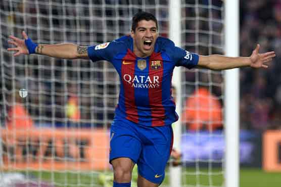 Suarez 'feels special' after new Barcelona deal