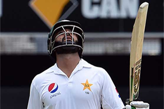 Younis, Azhar stonewall Aussies as storm hits Gabba