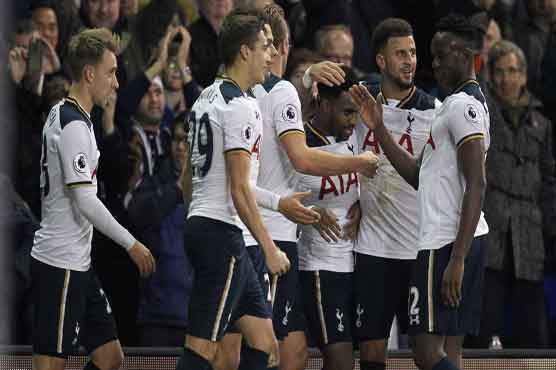 Tottenham beat Burnley to keep Champions League hopes alive