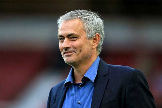 'Loving here at United': Mourinho plays down new contract reports