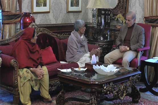 CM Shehbaz meets bereaved family of murdered youth
