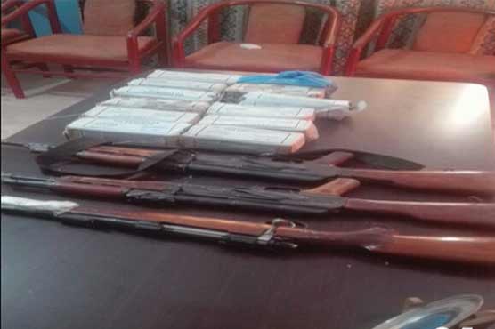 Karachi: Police recovers heavy weaponry from vacant area