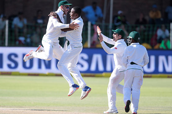 Sri Lanka 240-5, require another 248 to win against South Africa
