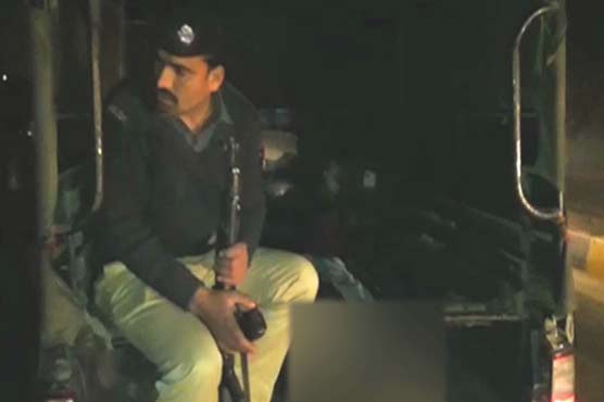 Lahore: 175-litre liquor, one kilogram hashish seized