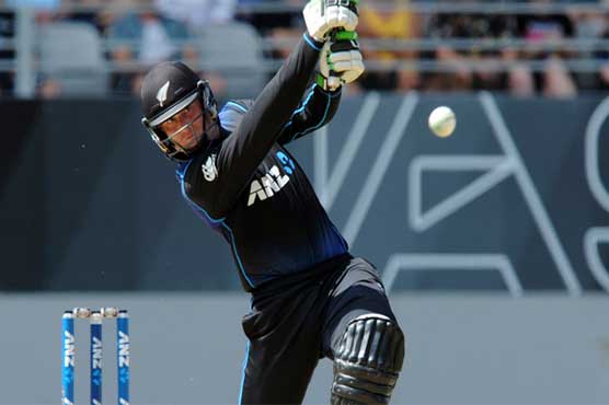New Zealand 307-8 in ODI against Australia