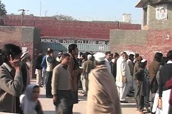 Peshawar college evacuated following bomb rumour