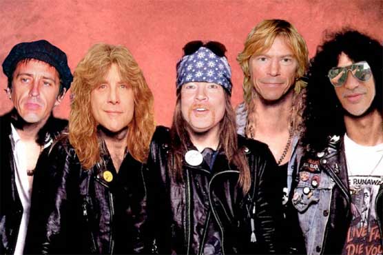 Guns N' Roses reunion heads to Mexico