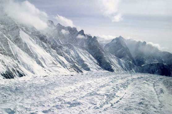 10 Indian soldiers feared dead in Himalayan avalanche