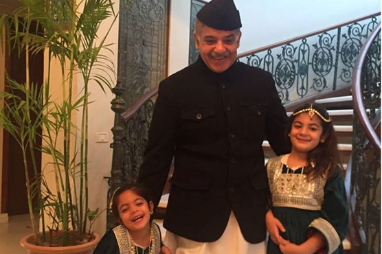 Punjab CM pays surprise visit at UET one-window payment center