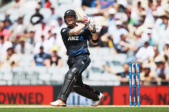 McCullum fires before NZ collapse in crunch ODI