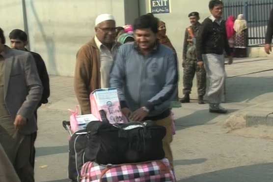 PIA flight shifts Lahore-bound Umrah pilgrims to Islamabad