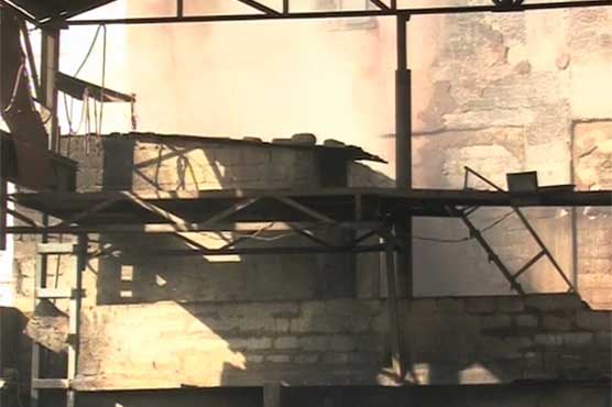 One dead, four injured in Karachi factory inferno