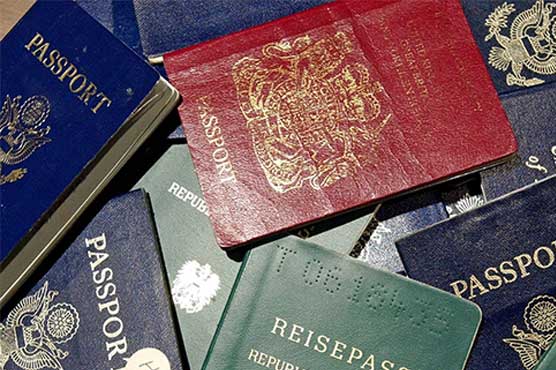 Thai police bust high profile fake passport gang