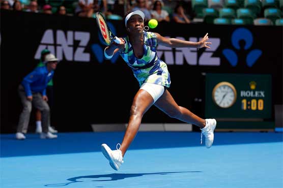 Tennis: Venus finally off the mark in 2016