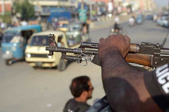 Local killed in Karachi's Korangi turns out to be dacoit
