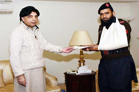 Ch Nisar gives reward of Rs. 3 lac to FC official, who fought terrorist