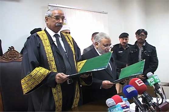 Justice Mustafa Mughal takes oath as Azad Kashmir CEC