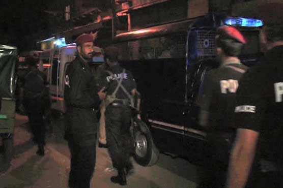 Karachi: Several citizens robbed despite crackdown against crime  