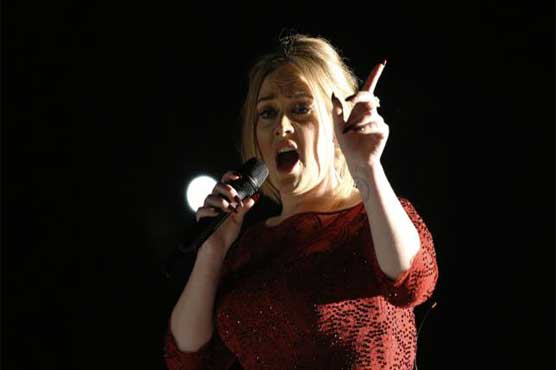 Despite Grammy performance snafu, Adele regains Billboard top spot