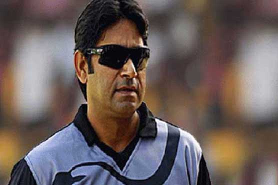 Aaqib Javed offers to serve as green shirts' head coach