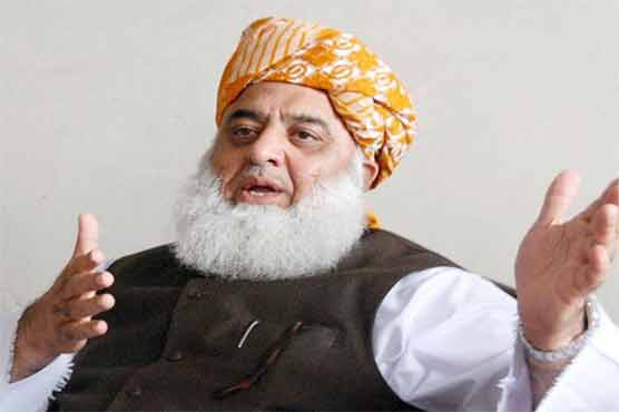 Impression being given that decision of extension in hands of COAS: Fazl