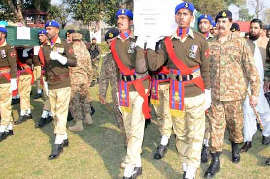 Army chief attends funeral prayers of martyred Shawal soldiers in Peshawar