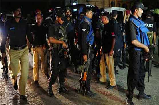 Karachi: Terrorist recruiting, collecting funds for IS arrested