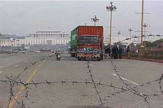 Police arrest four from Islamabad's red zone