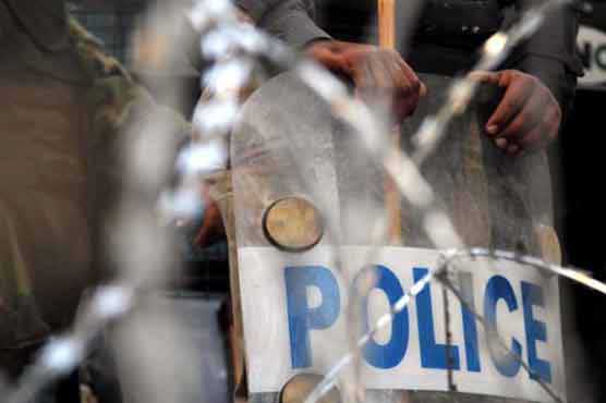 Two policemen shot dead in Quetta