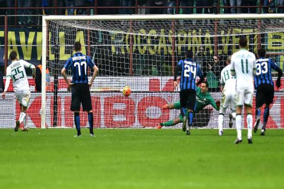 Football: Mancini slams spot-kick 'mistake' as Inter stunned