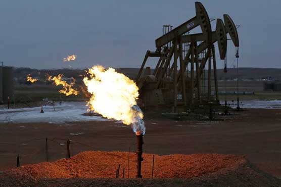 Oil prices rebound after falling below $30