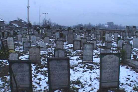 Grave digger of unidentified martyred Kashmiris passes away