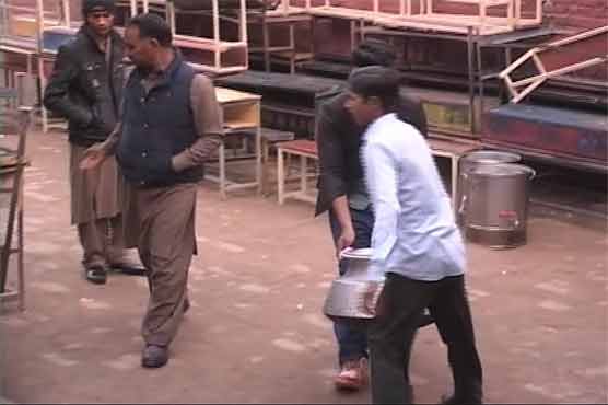 Faisalabad: Children clean venue after local representatives sworn in