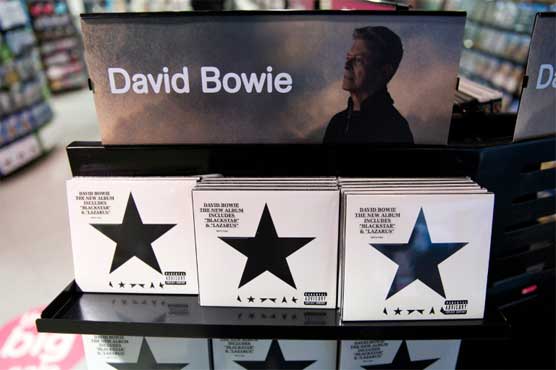 Bowie finally tops chart in US, adopted home, after death
