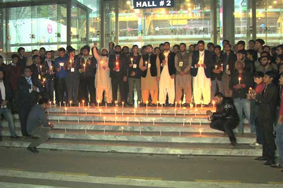 Lahore: Citizens express solidarity with martyred students, parents