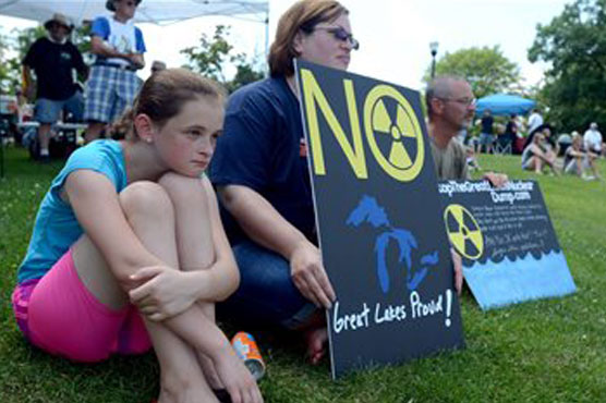 92,000 petition Canada not to store nuclear waste near Great Lakes 