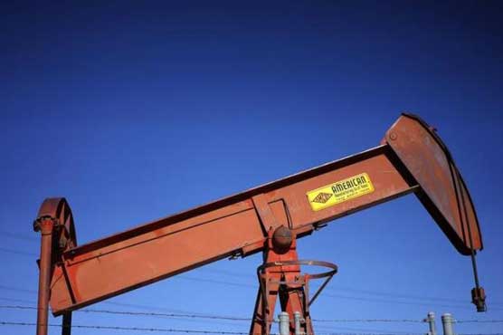Oil prices rally more than 4 percent