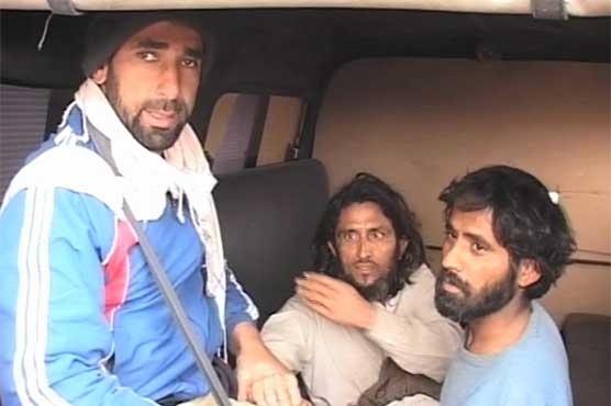 Two thieves caught red-handed from Multan's food street