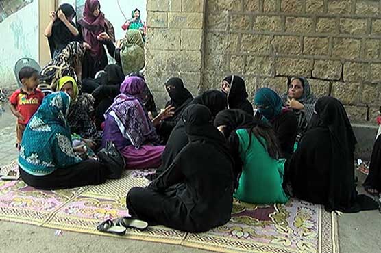 Sindh Assembly parking area row: Pleas of homeless persons go unheard