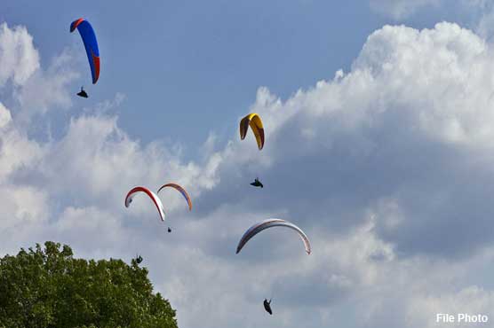 Two-day paragliding competition held in Multan
