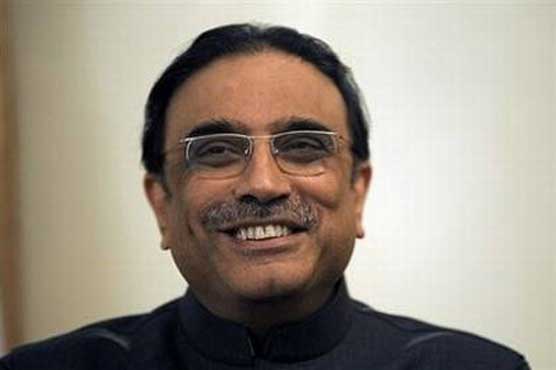 Asif Zardari welcomes Army Chief's principled stand of not taking extension