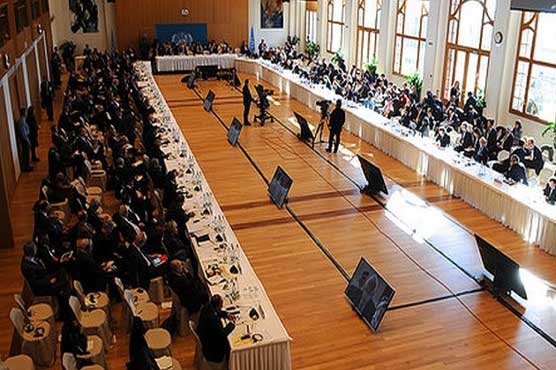 Syrian opposition puts off decision on peace talks