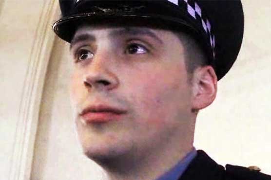 Chicago cop to sue family of black teen he killed