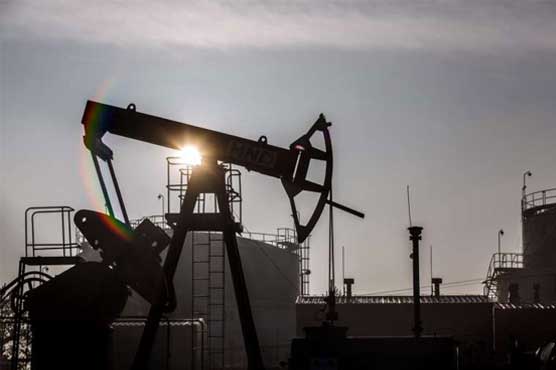 Oil market set for more volatility after turbulent week