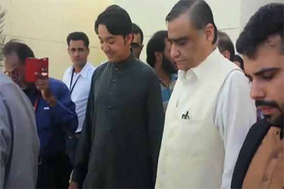 Dr. Asim Case: non–bailable warrants issued for suspected fugitives
