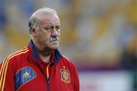 Football: Del Bosque quits as Spain coach