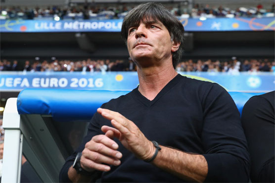 Football: Despite German injuries, bring on France: Loew