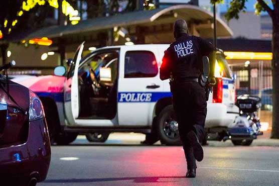 After Dallas shooting, U.S. police forces rethinking tactics